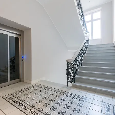 Piekny Klasyczny Apartament W Centrum Poznania Apartment *