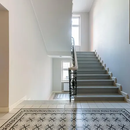 Daire Piekny Klasyczny Apartament W Centrum Poznania
